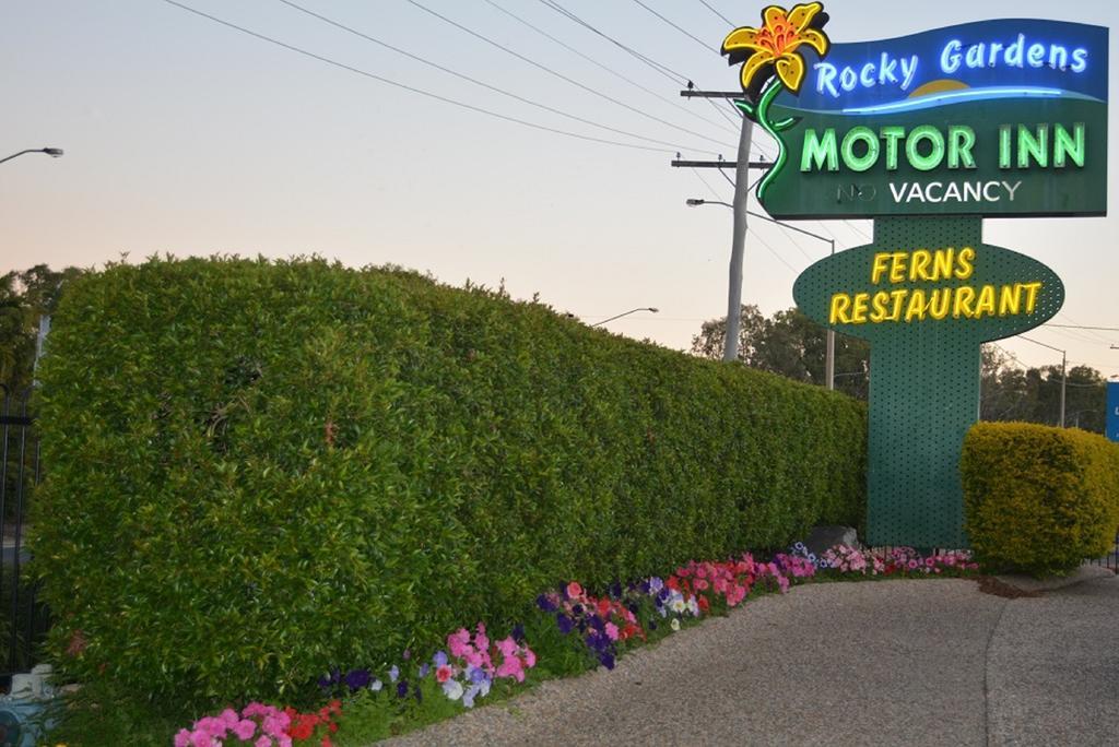 Rocky Gardens Motor Inn Rockhampton Buitenkant foto