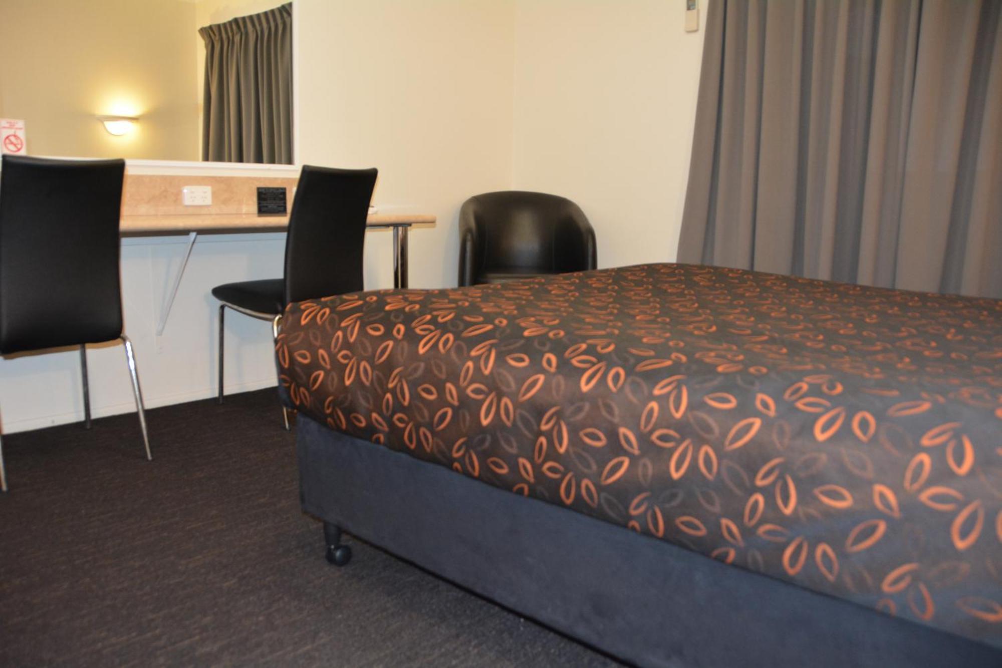 Rocky Gardens Motor Inn Rockhampton Kamer foto