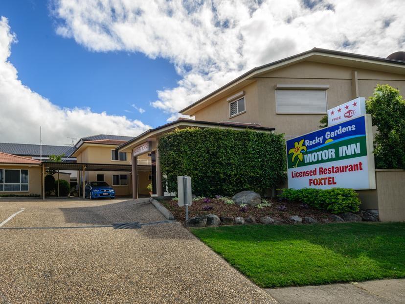 Rocky Gardens Motor Inn Rockhampton Buitenkant foto