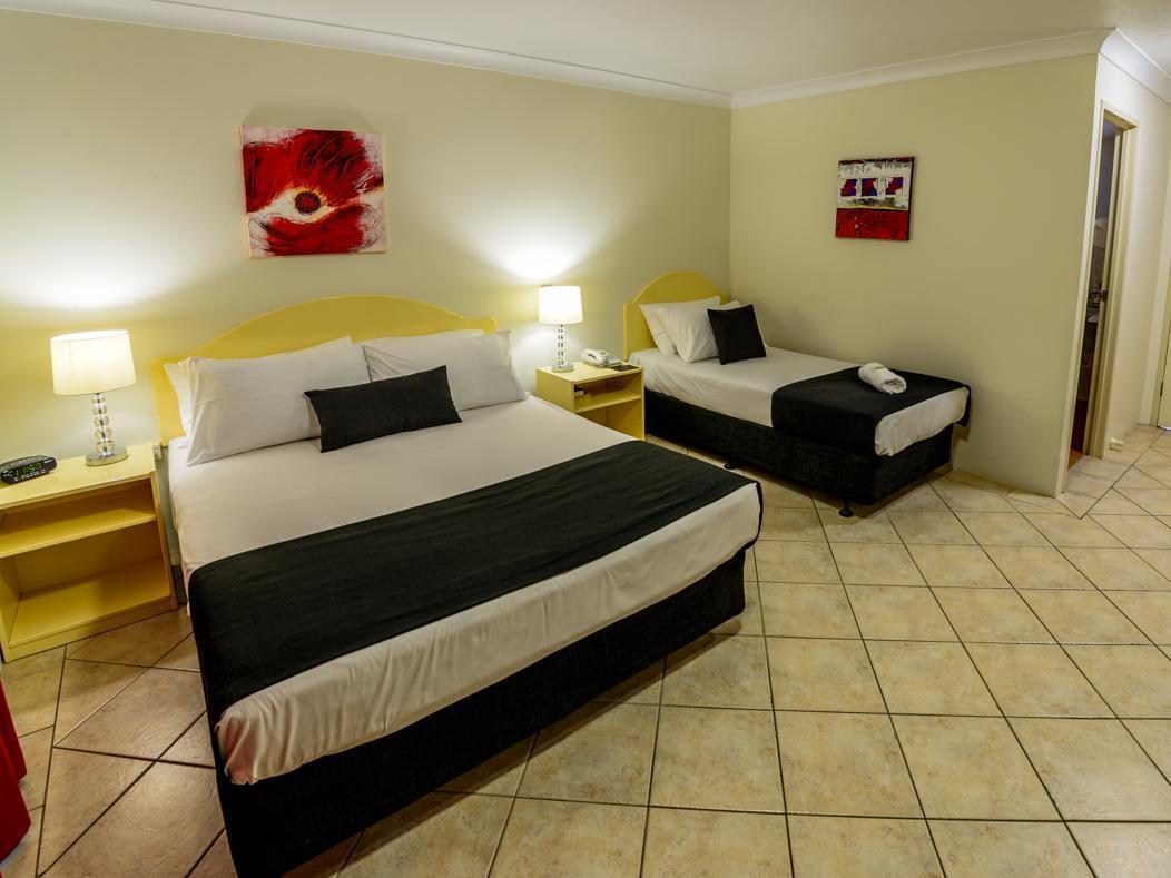 Rocky Gardens Motor Inn Rockhampton Buitenkant foto