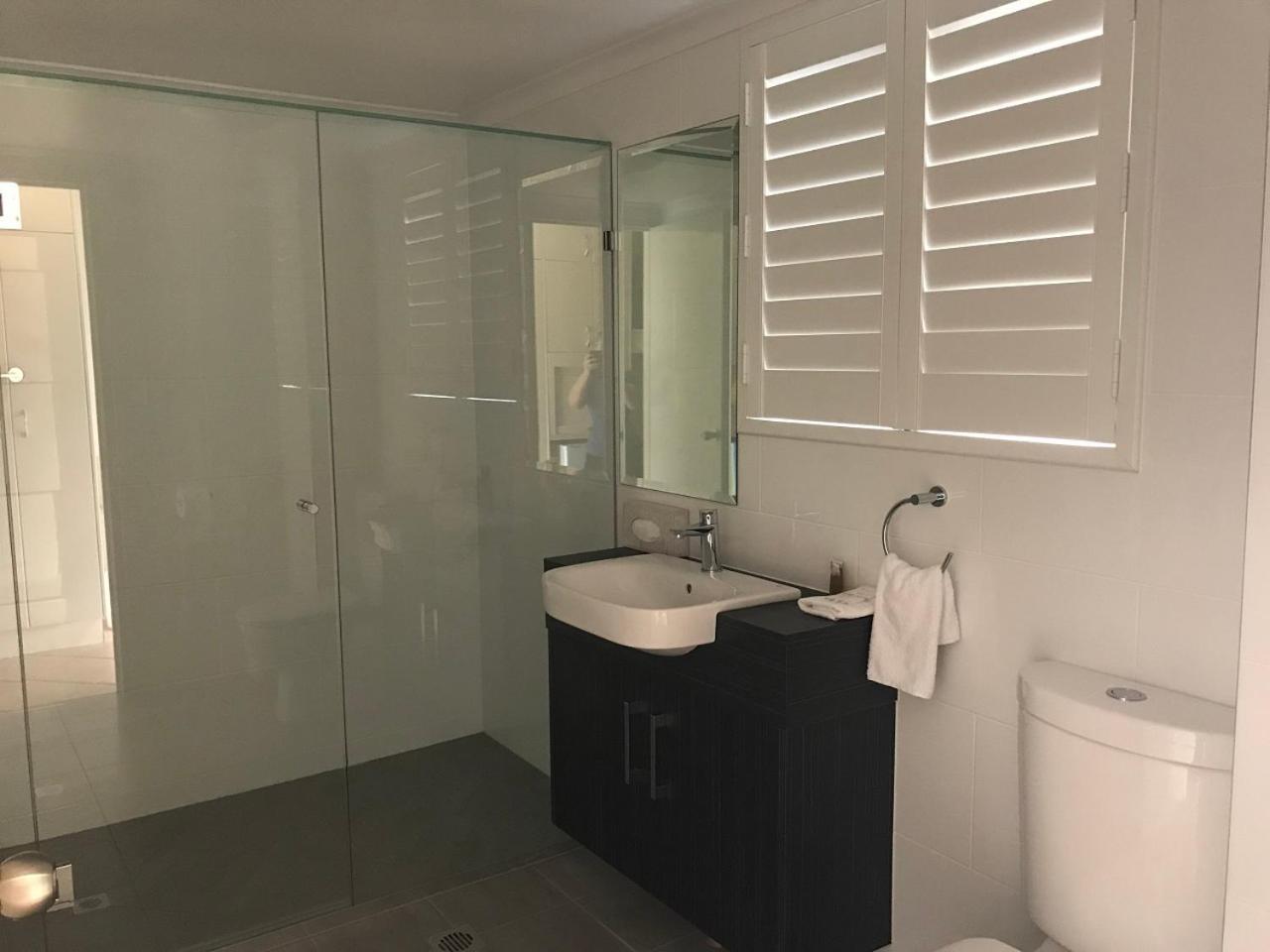 Rocky Gardens Motor Inn Rockhampton Buitenkant foto